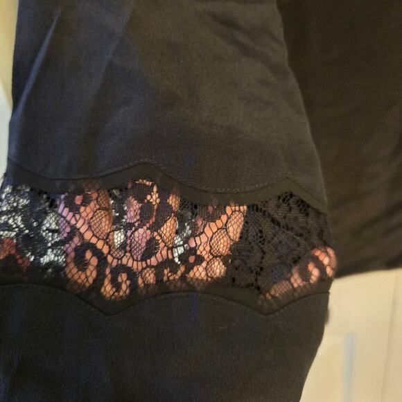 Madewell Black Silk Lace Inset Top 100% Silk Black Minimalist Whimsy Goth Office - Picture 7 of 7
